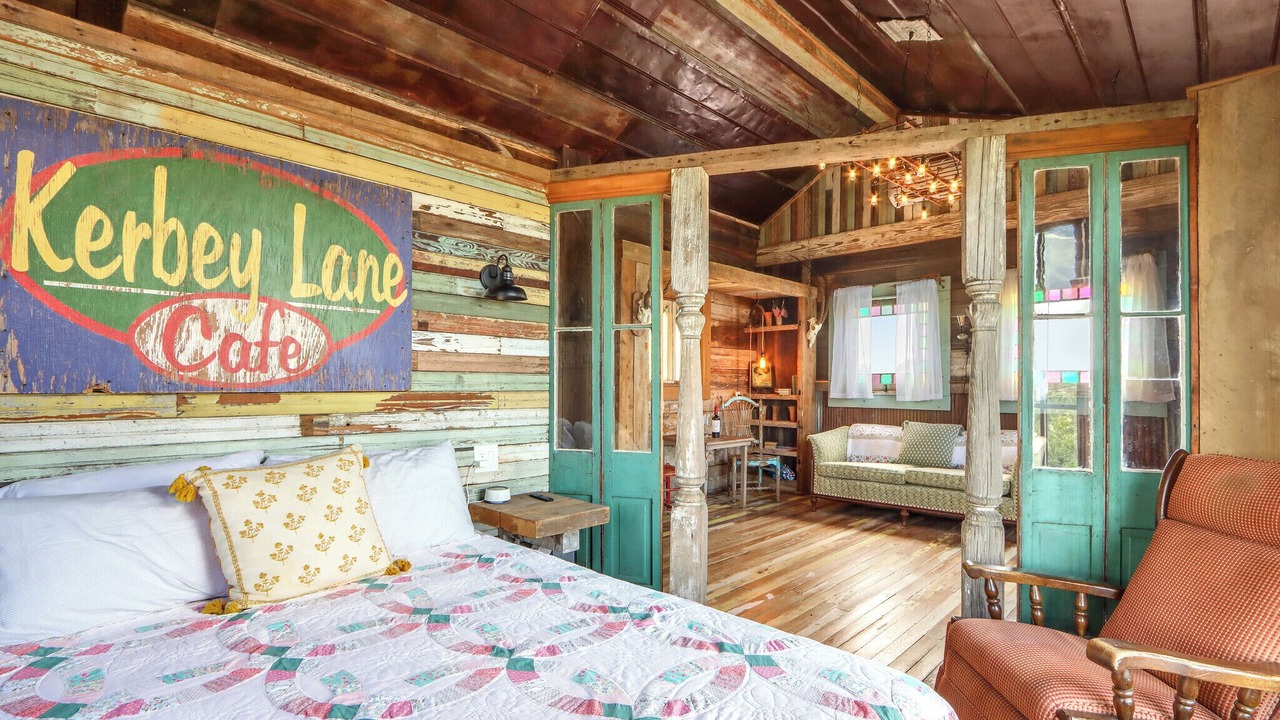 Photo of Bedroom in Lampasas