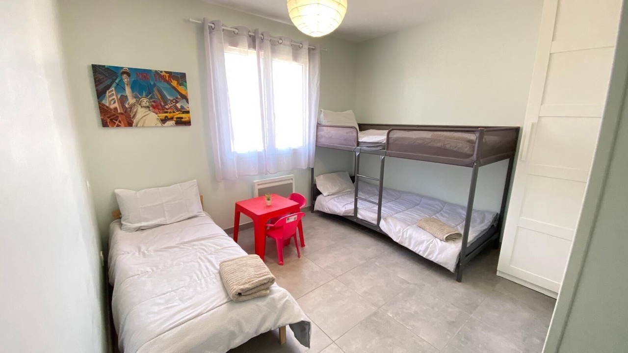 Photo of Bedroom in Lit-et-Mixe