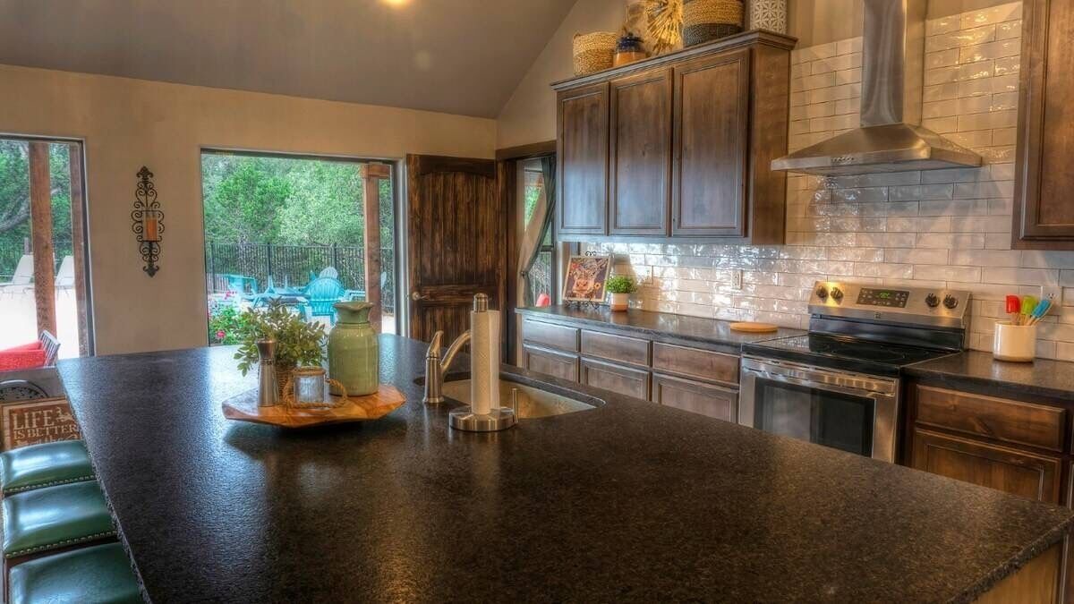 Photo of Kitchen in Concan