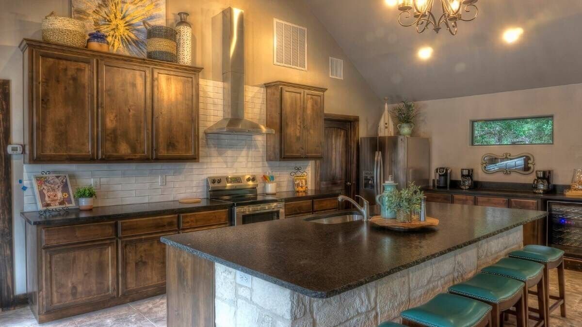 Photo of Kitchen in Concan
