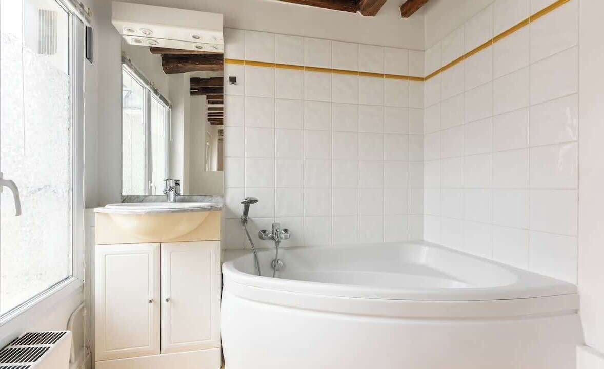 Photo of Bathroom in Saint-Thomas-d'Aquin