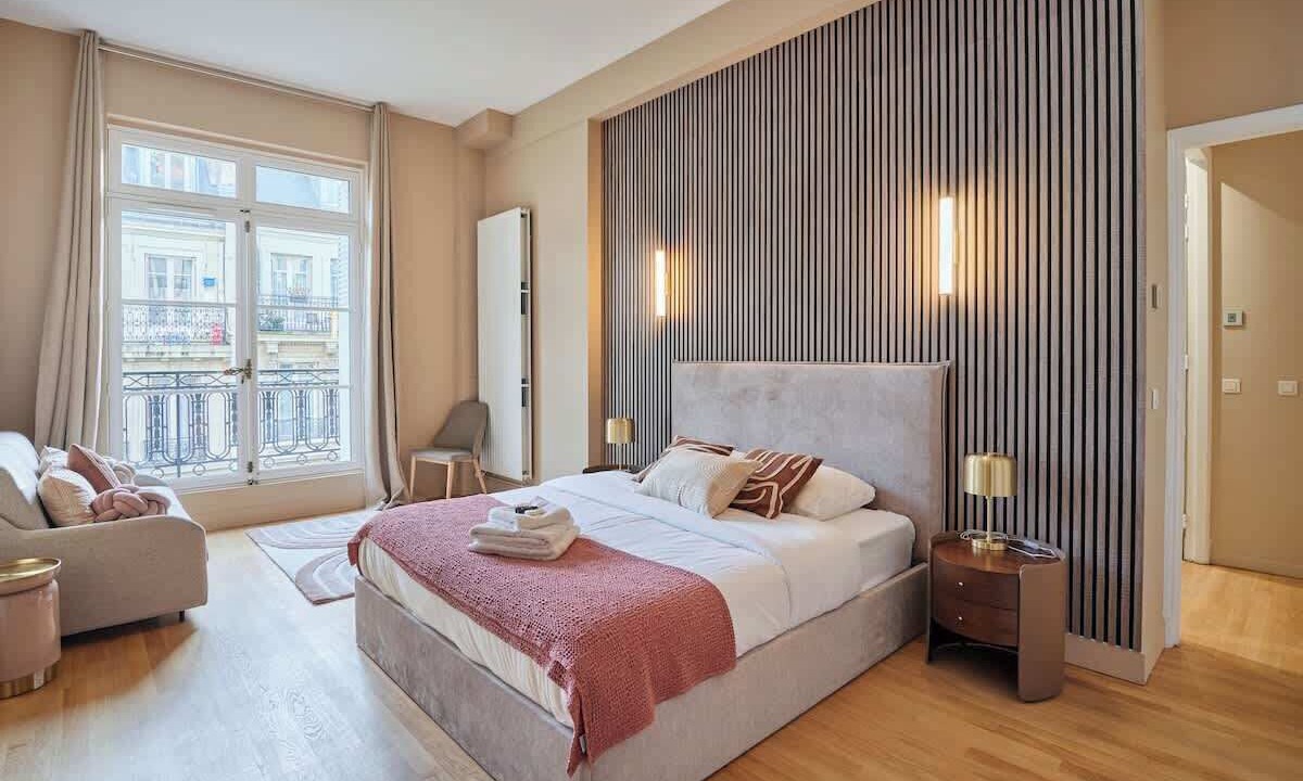 Photo of Bedroom in Porte-Dauphine