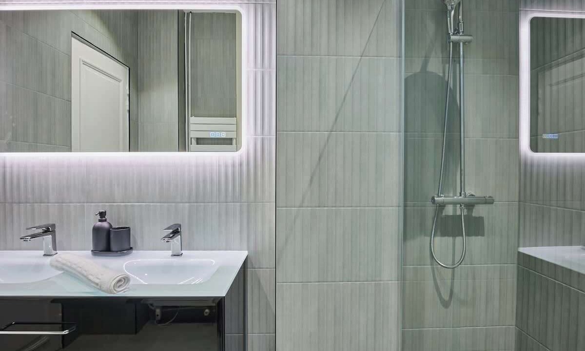 Photo of Bathroom in Porte-Dauphine