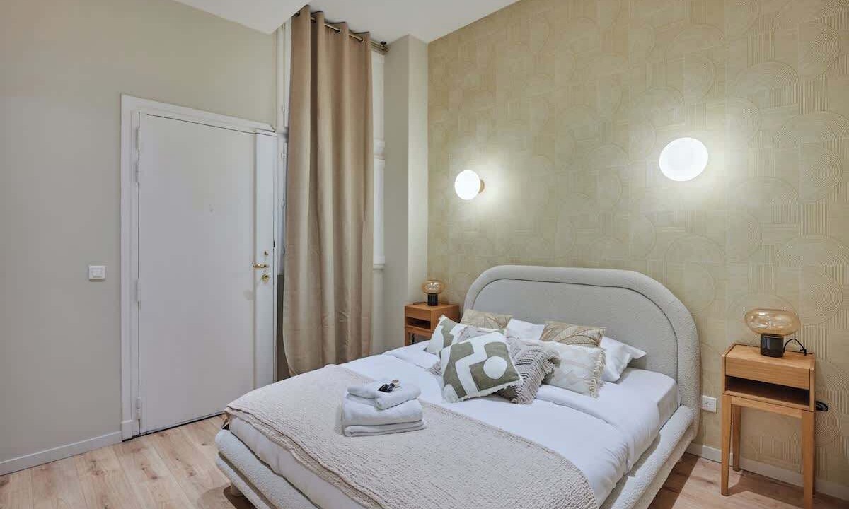 Photo of Bedroom in Porte-Dauphine