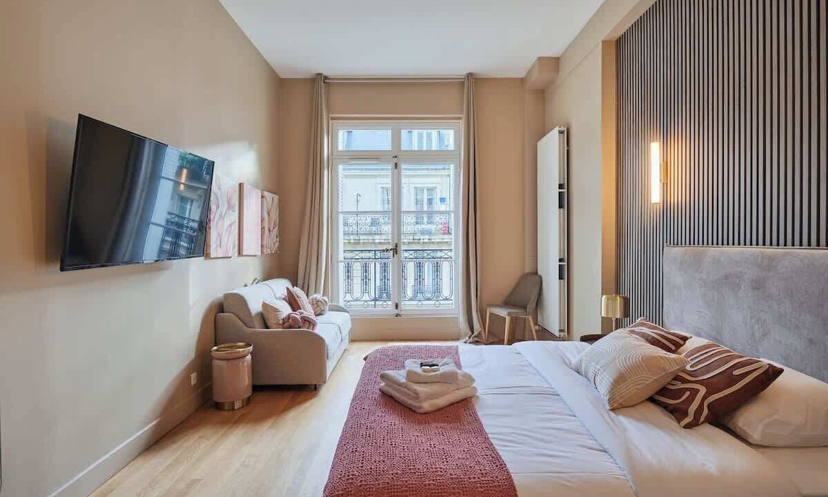 Photo of Bedroom in Porte-Dauphine