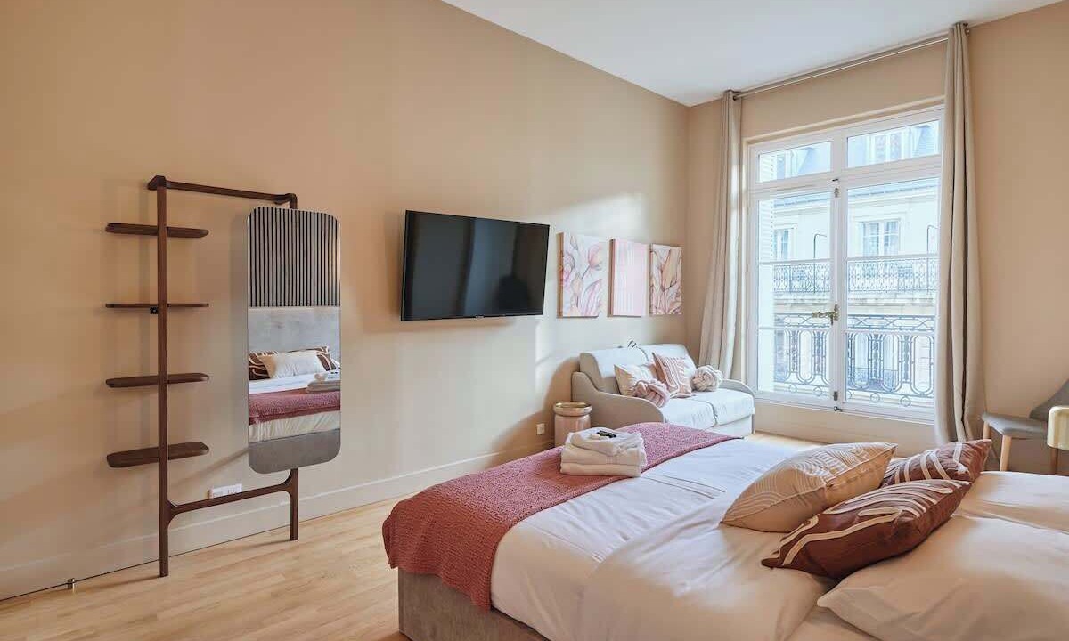 Photo of Bedroom in Porte-Dauphine