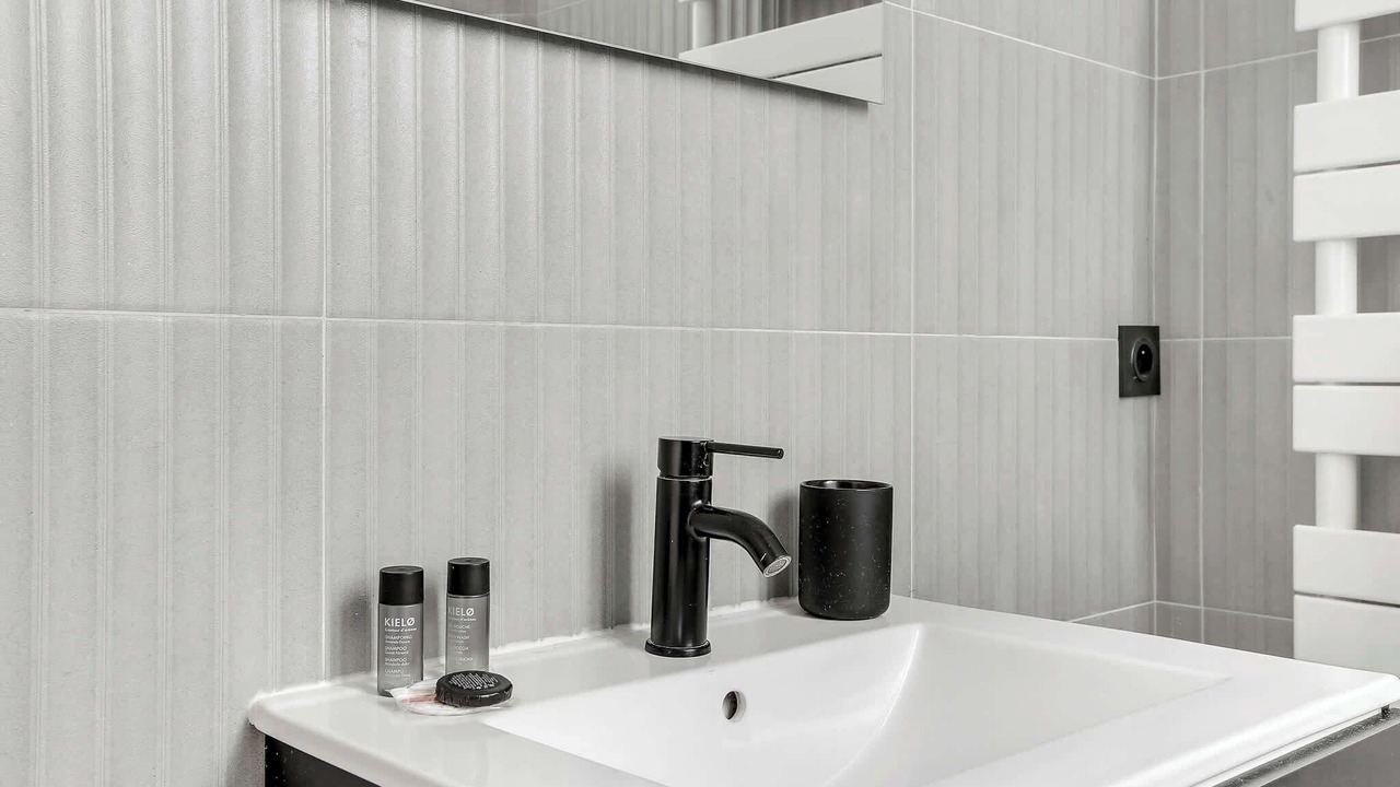 Photo of Bathroom in Porte-Dauphine