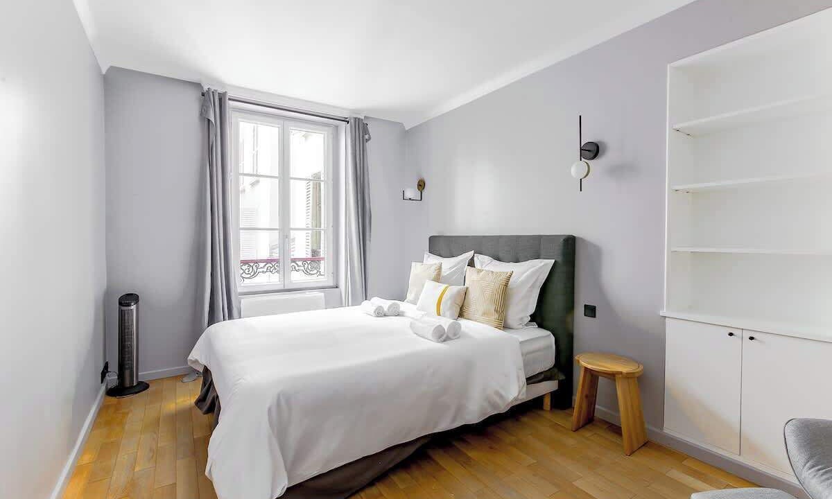 Photo of Bedroom in 7th Arrondissement