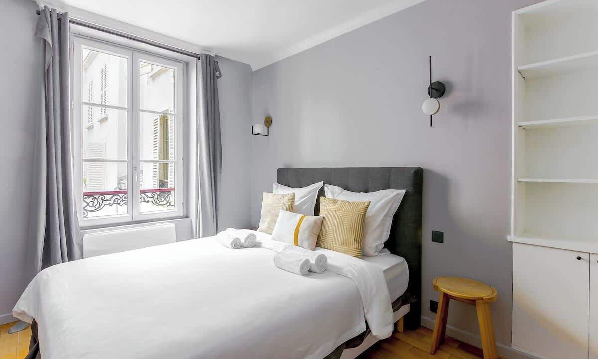 Photo of Bedroom in 7th Arrondissement