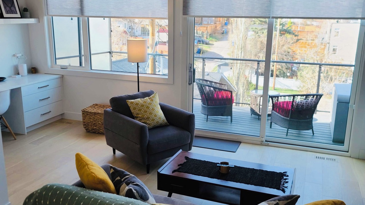 Photo of Livingroom in Southeast Calgary