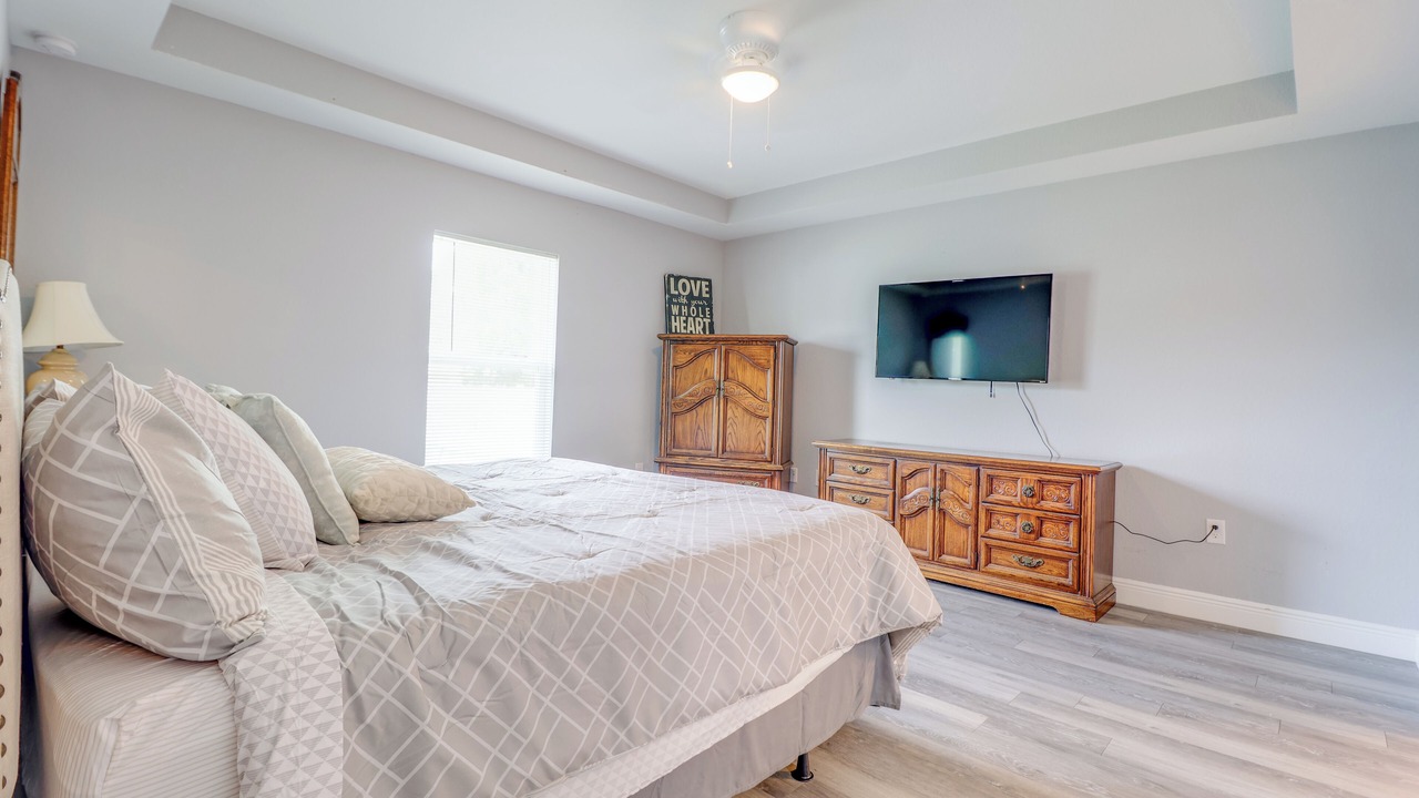 Photo of Bedroom in Candler