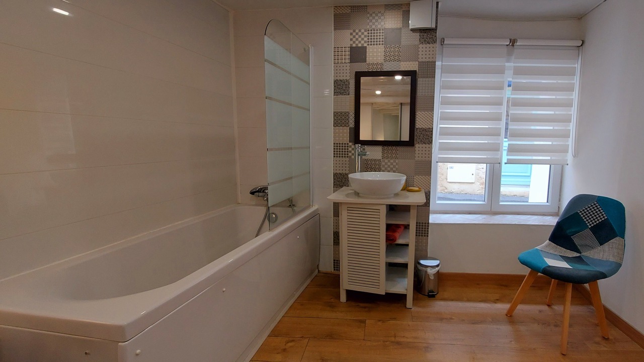 Photo of Bathroom in Oraison