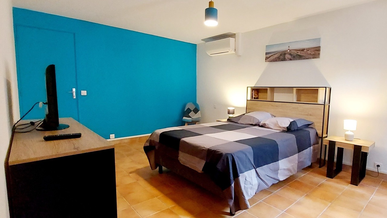 Photo of Bedroom in Oraison
