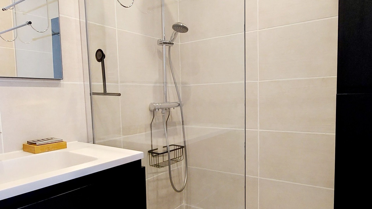 Photo of Bathroom in Oraison