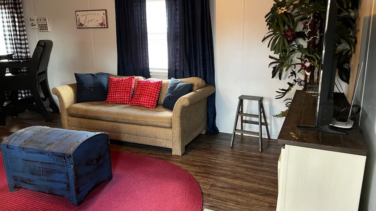 Photo of Livingroom in Mason