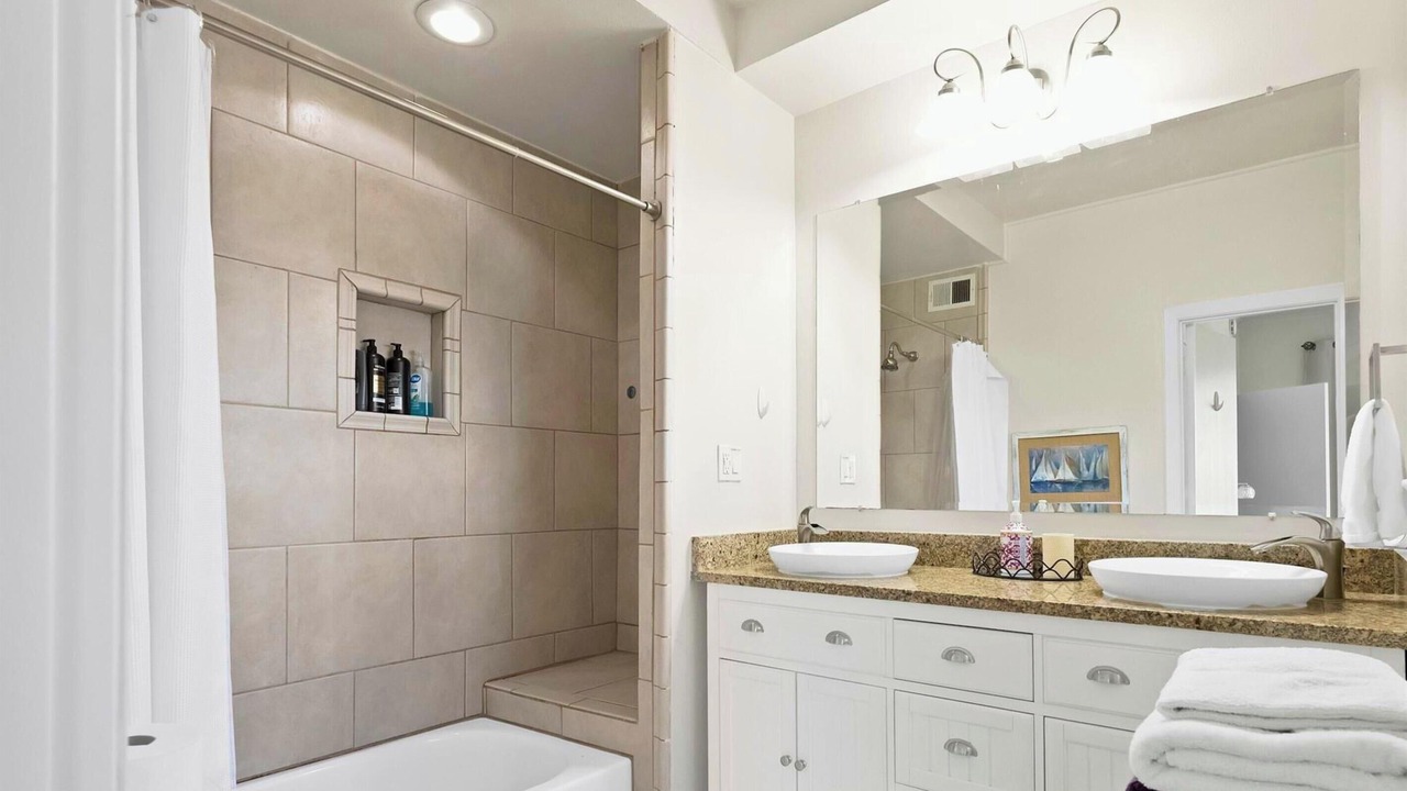 Photo of Bathroom in Quinlan