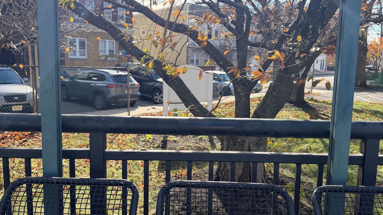 Photo of Outdoor in Ampere