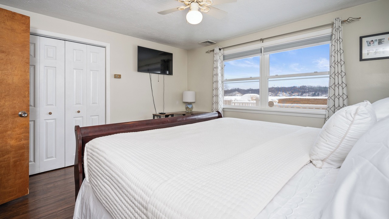 Photo of Bedroom in East Irondequoit
