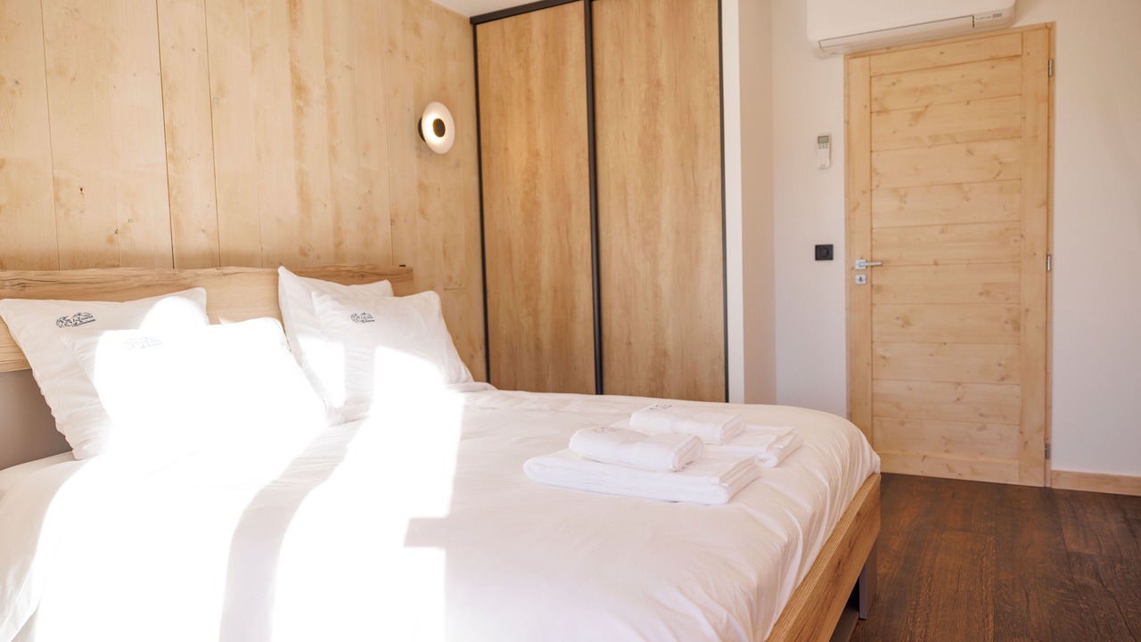 Photo of Bedroom in Allos