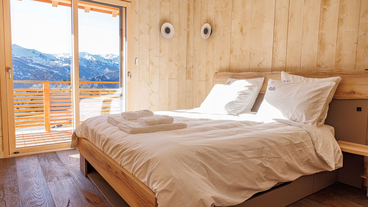 Photo of Bedroom in Allos
