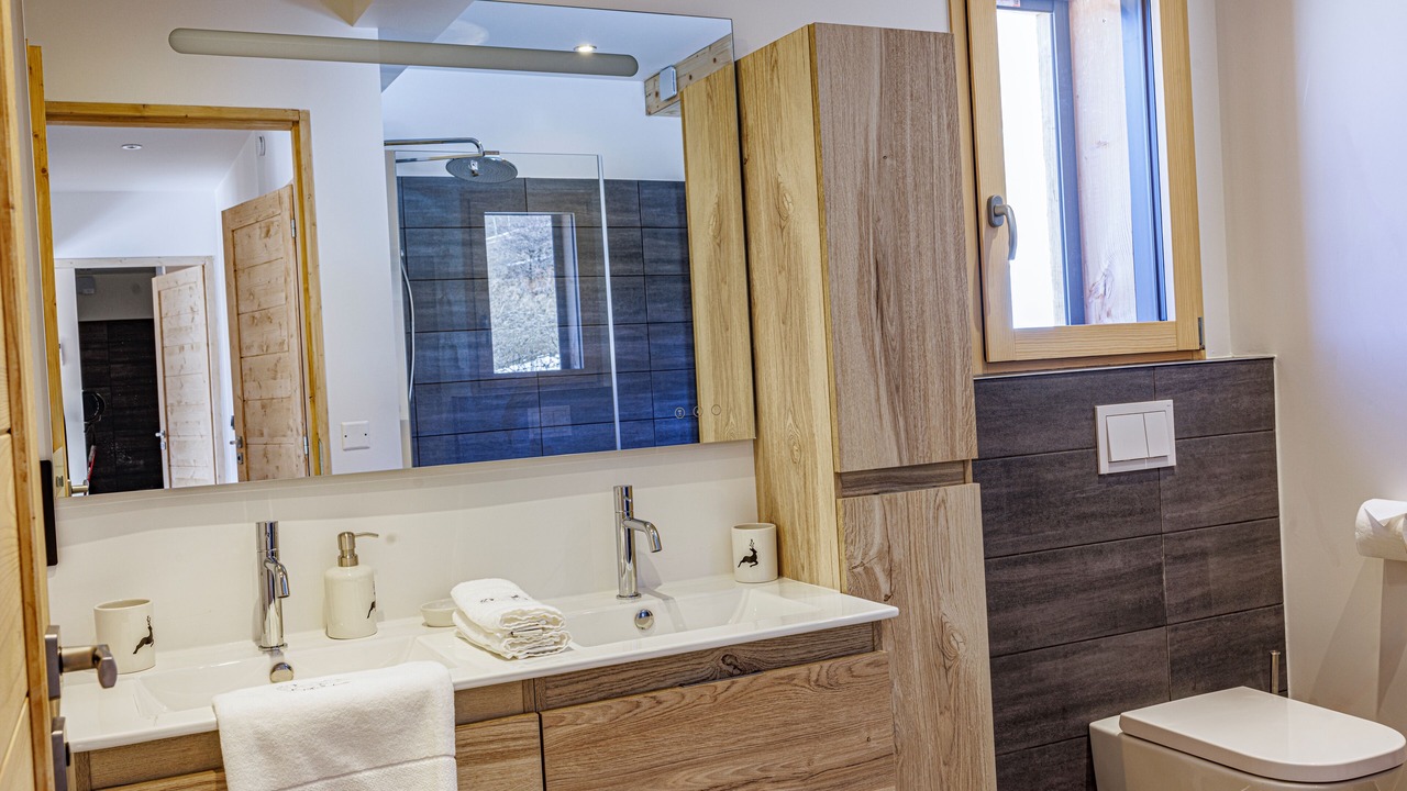 Photo of Bathroom in Allos