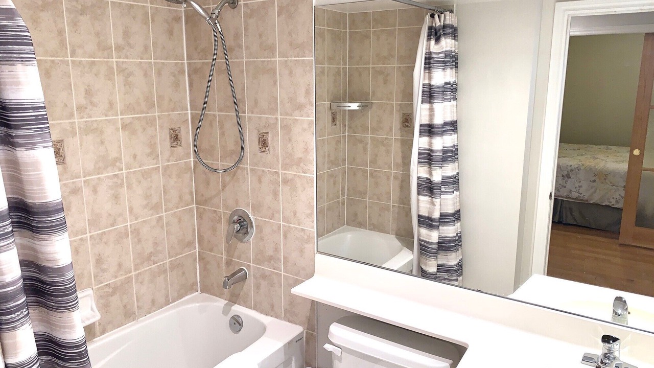 Photo of Bathroom in Toronto Entertainment District