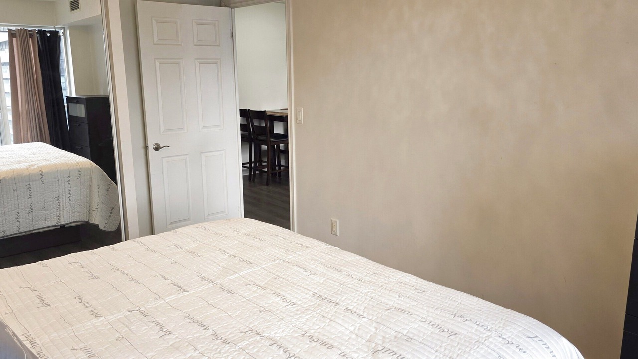 Photo of Bedroom in Toronto Entertainment District