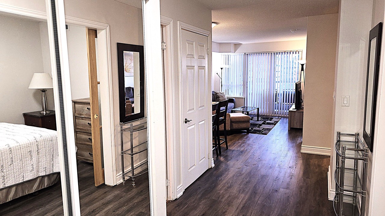 Photo of Bedroom in Toronto Entertainment District