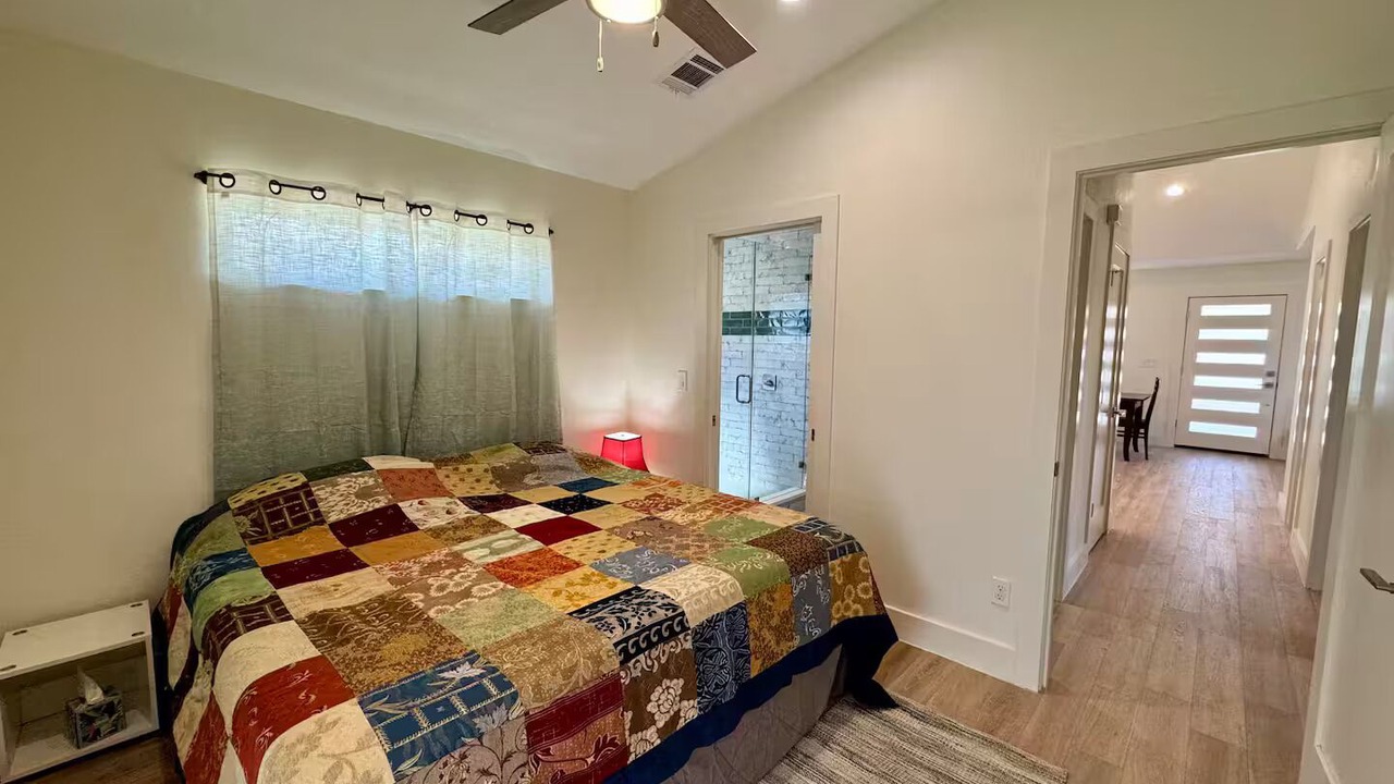 Photo of Bedroom in Highland