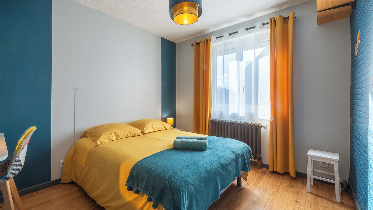 Photo of Bedroom in Laval