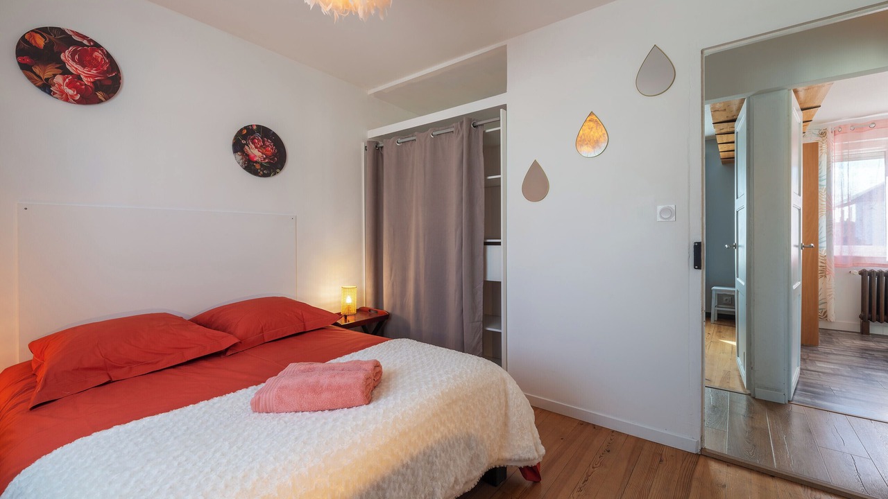 Photo of Bedroom in Laval