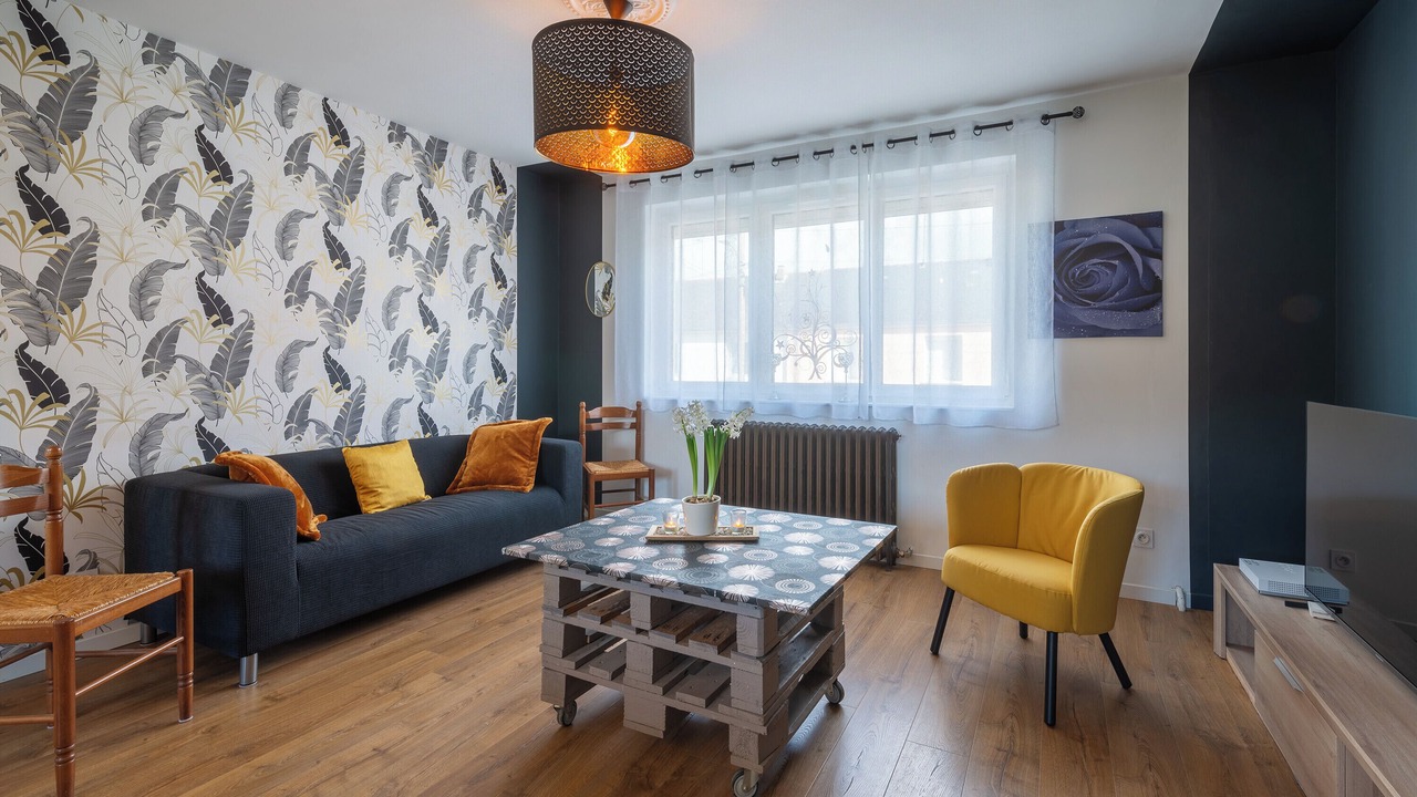 Photo of Livingroom in Laval