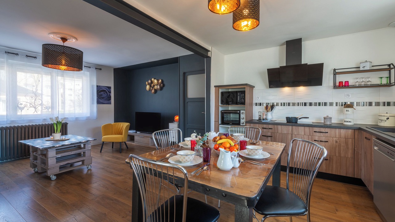 Photo of Others in Laval