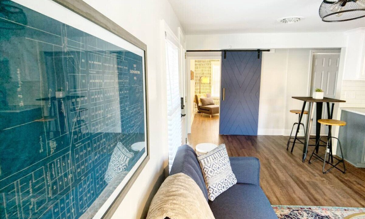 Photo of Livingroom in Shepherdstown