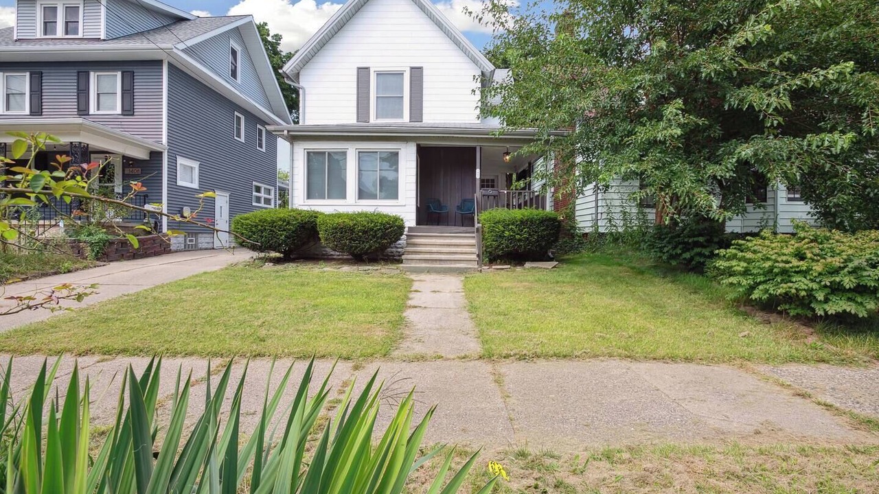 Photo of Outdoor in Lansing