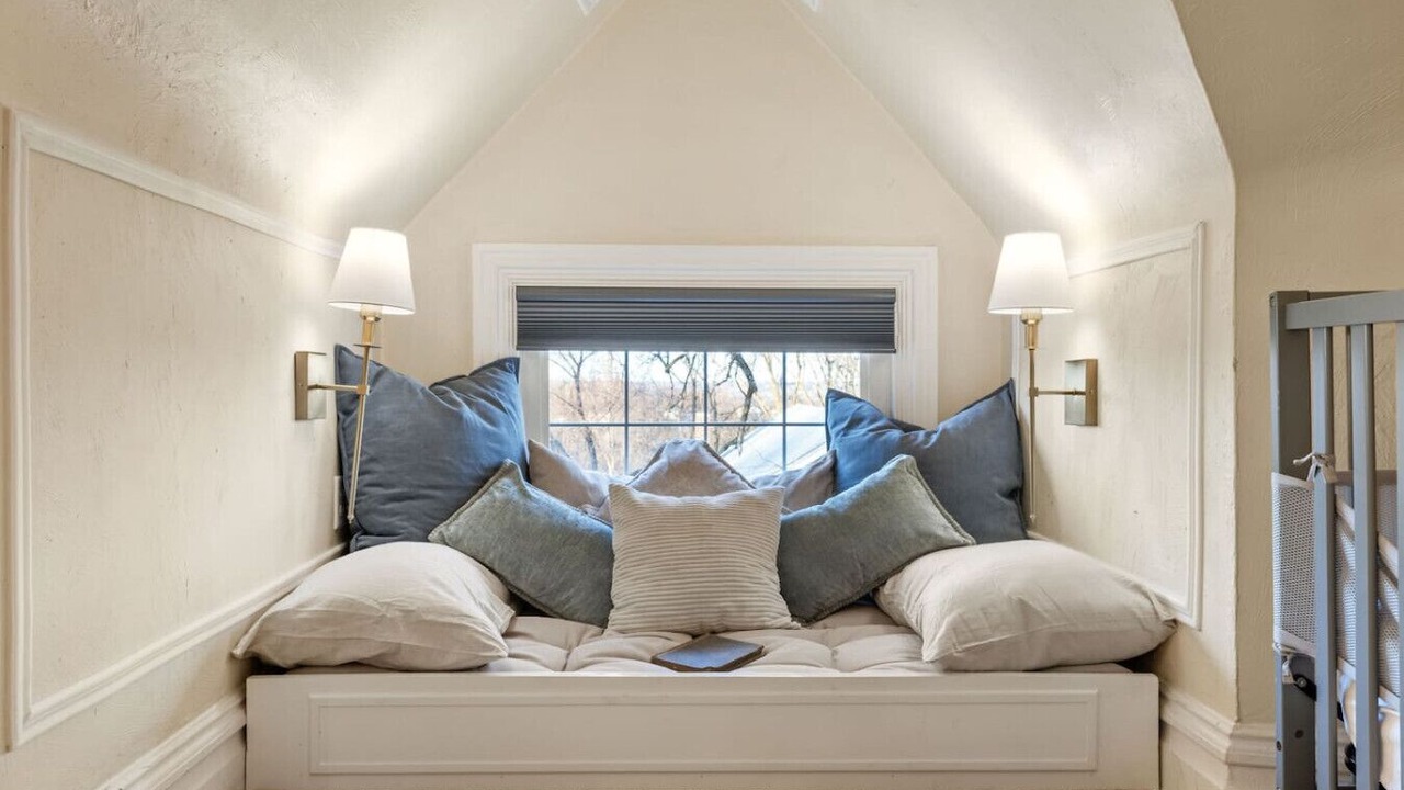 Photo of Bedroom in Crafton