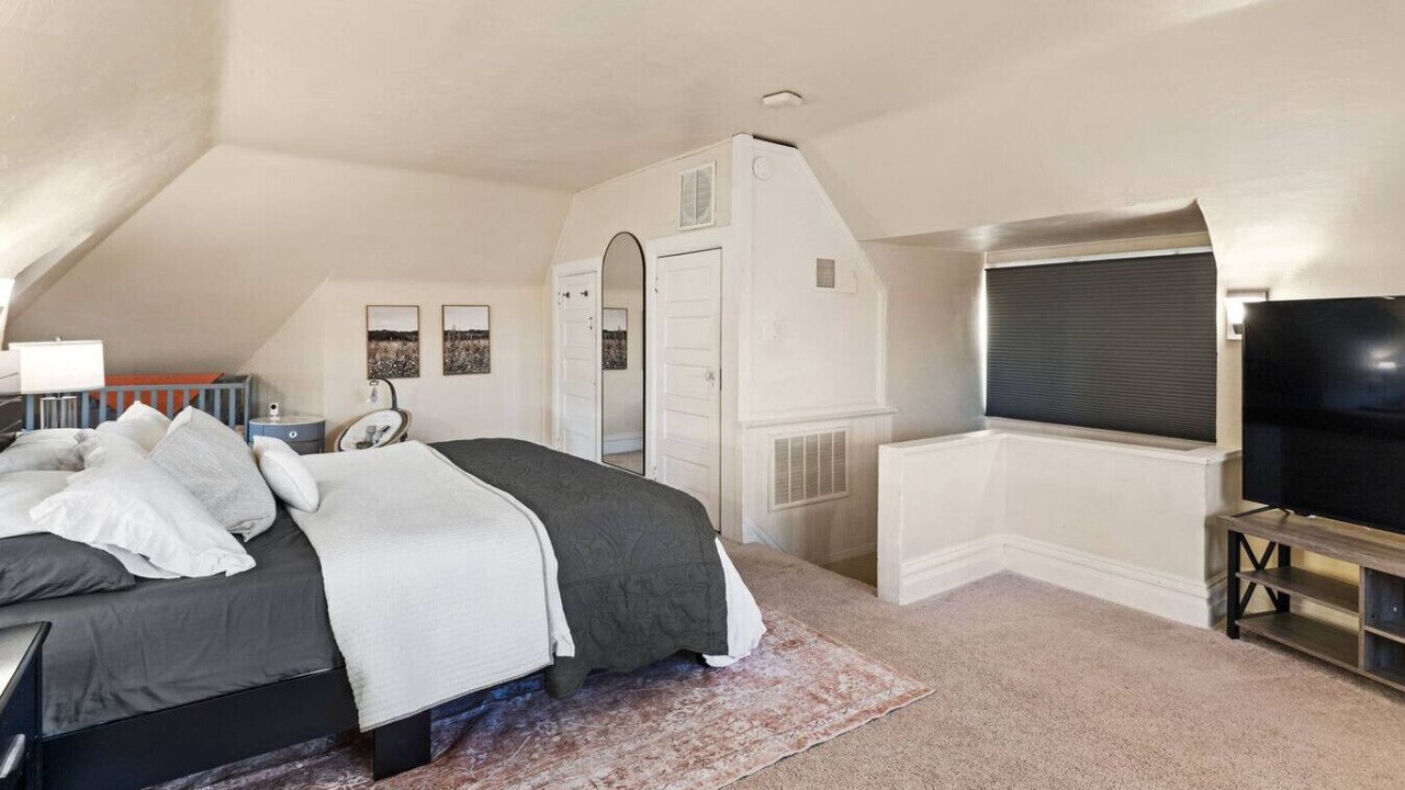 Photo of Bedroom in Crafton