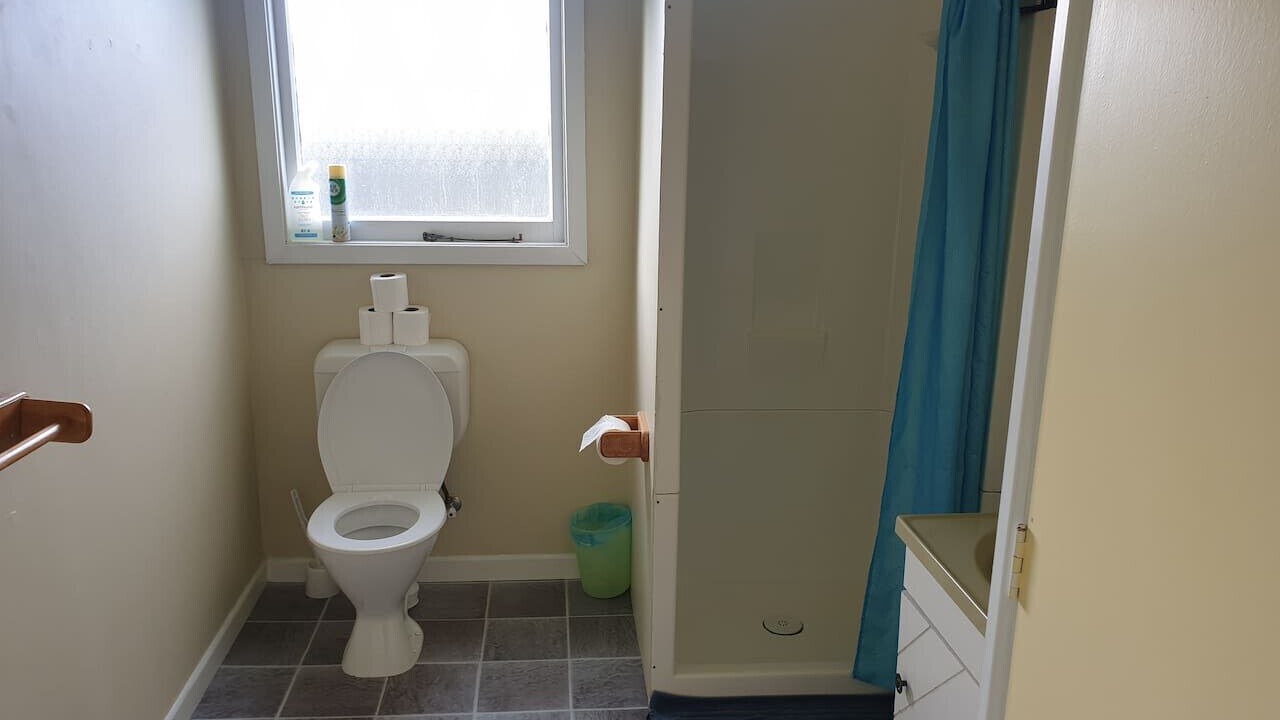 Photo of Bathroom in Colac Bay