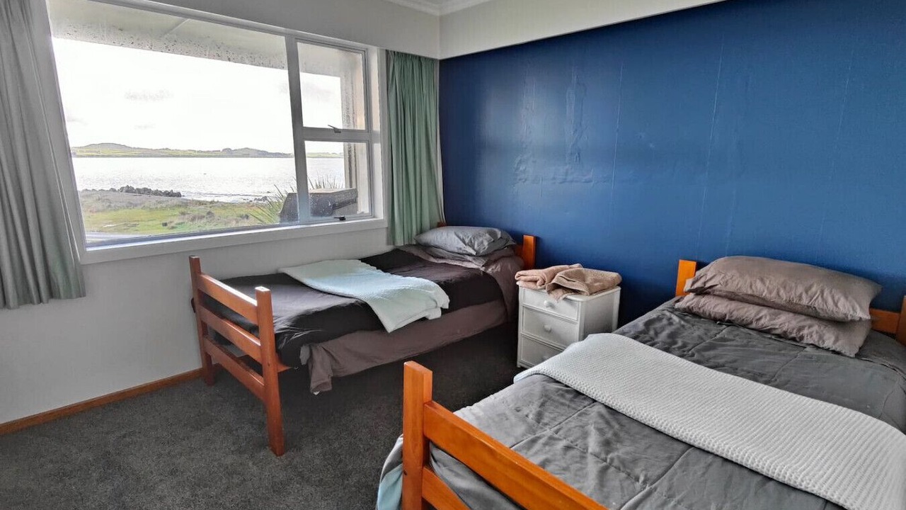 Photo of Bedroom in Colac Bay