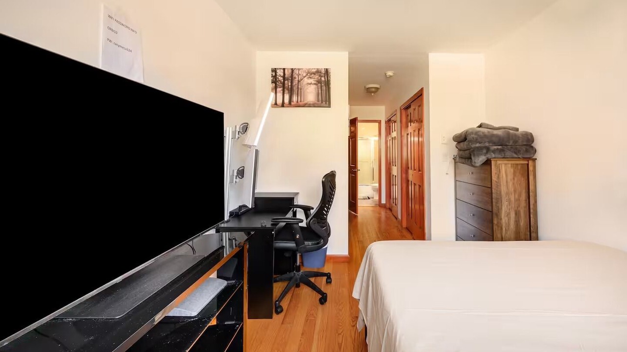 Photo of Bedroom in Queens