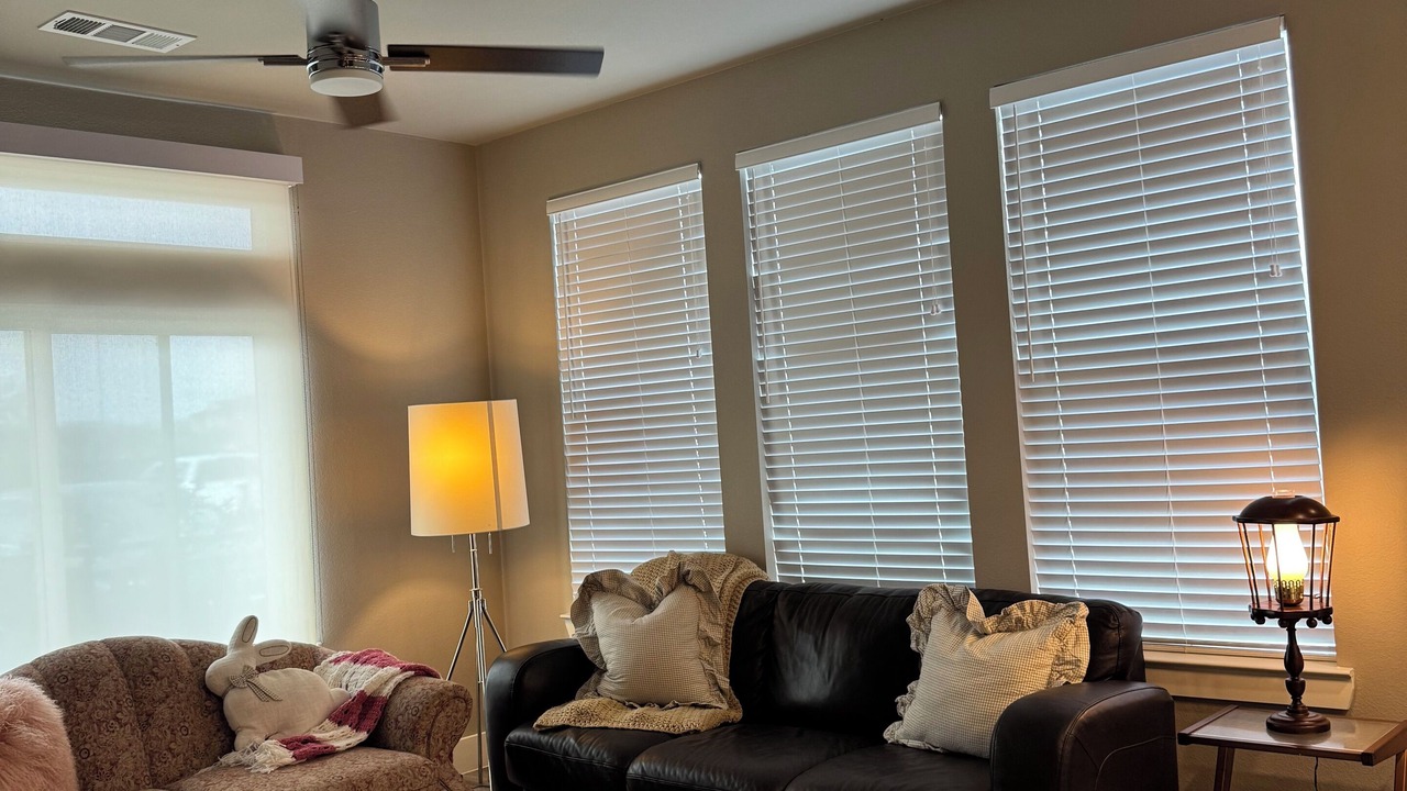 Photo of Livingroom in College Station