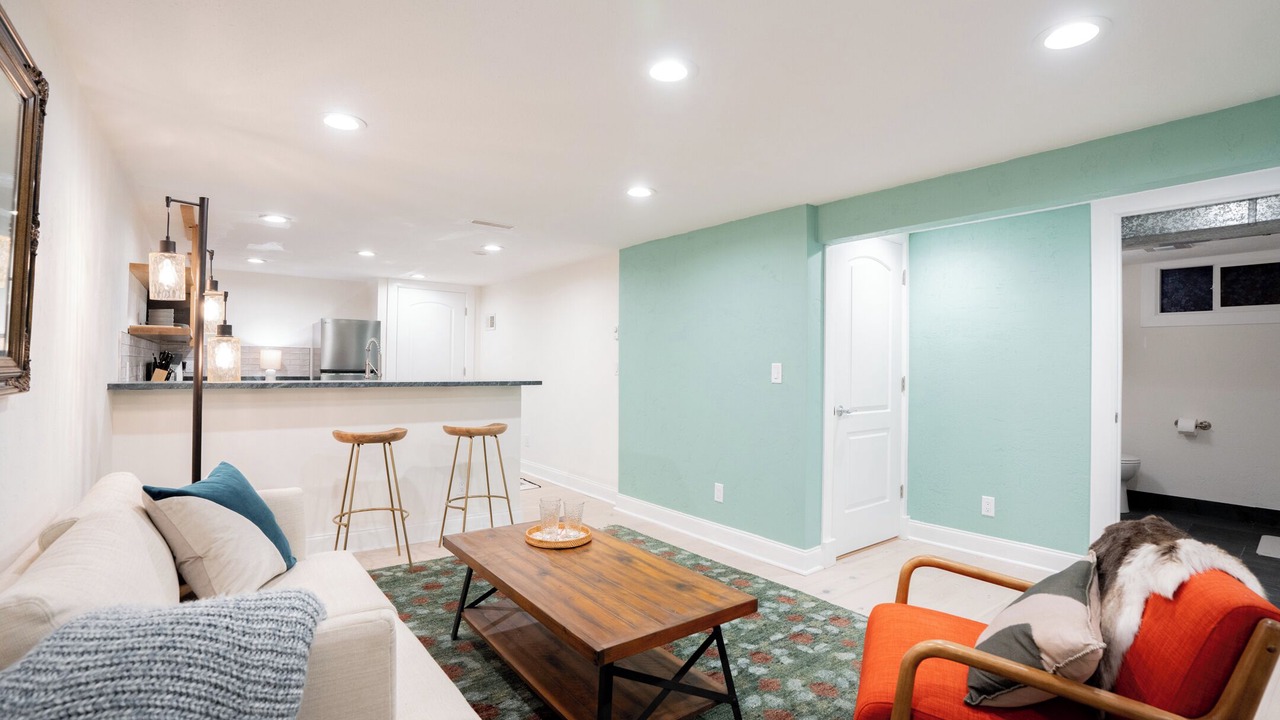 Photo of Livingroom in Lander
