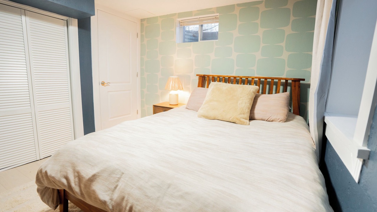 Photo of Bedroom in Lander