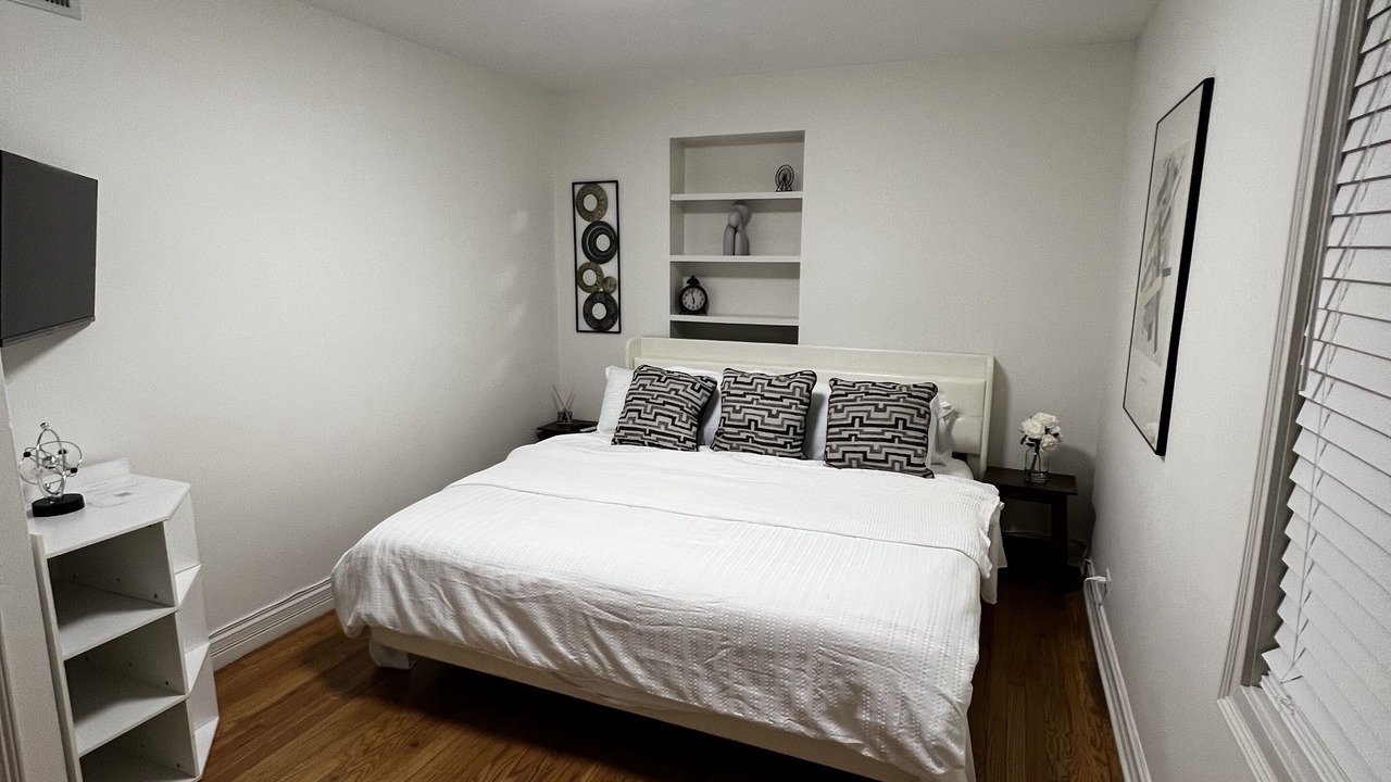 Photo of Bedroom in River Grove