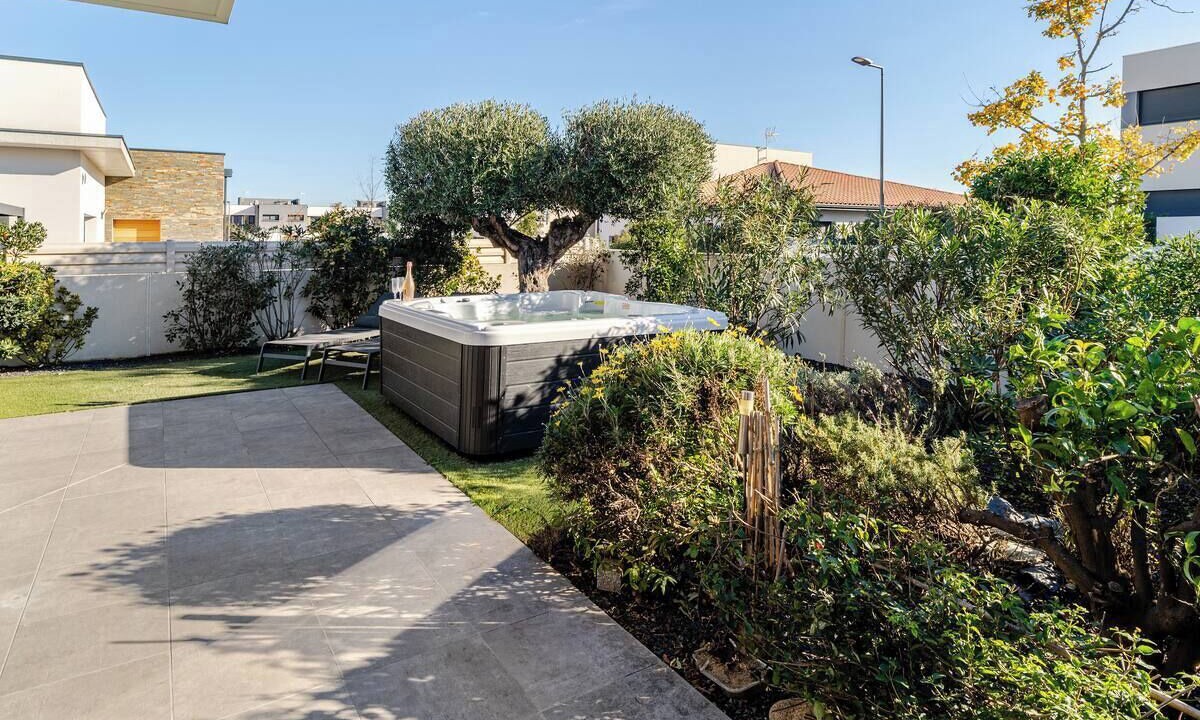 Photo of Patio Balcony in Villeneuve-de-la-Raho