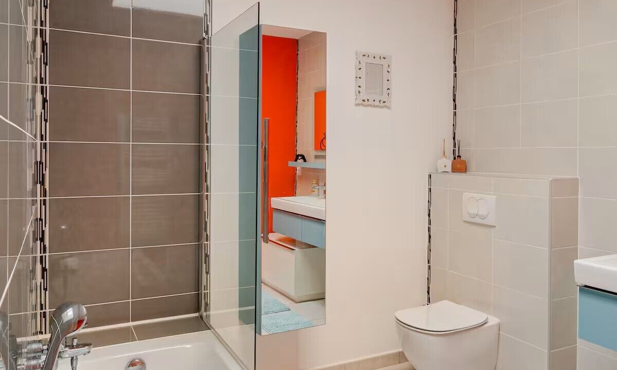 Photo of Bathroom in Villeneuve-de-la-Raho