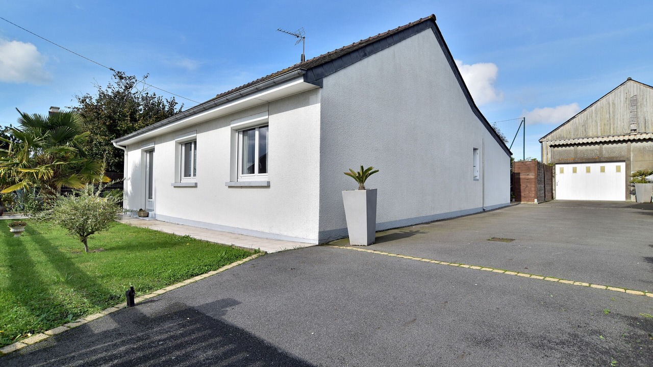 Photo of Outdoor in Saint-Coulomb
