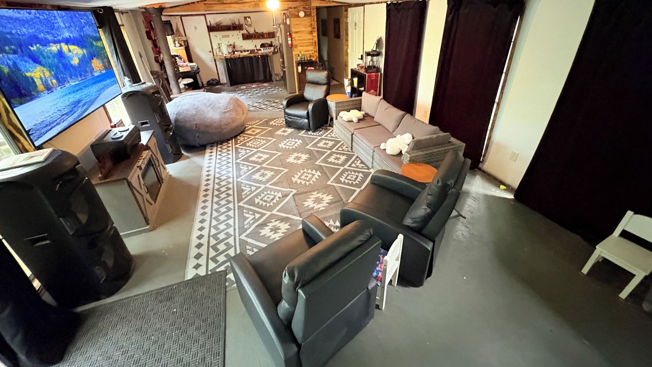 Photo of Livingroom in Huntsville