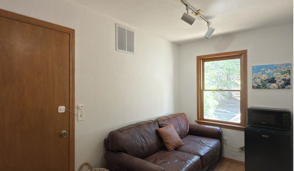Photo of Livingroom in Foresthill