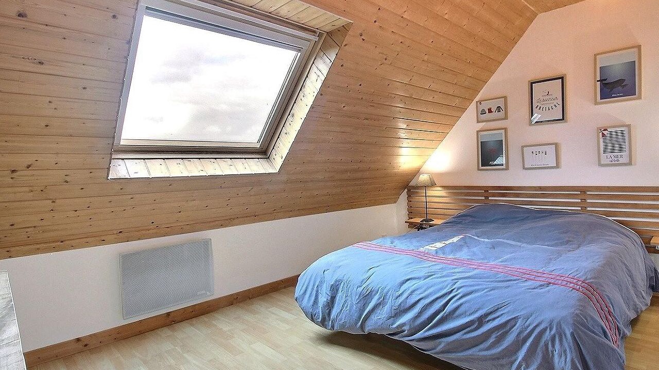 Photo of Bedroom in Plougrescant